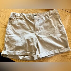 Women’s Old Navy shorts.